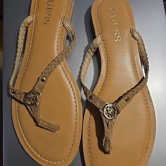 Guess Shoes - Womens Shoe Sandal Size9 Casual Classic Dress Slip-On  Summer Spring